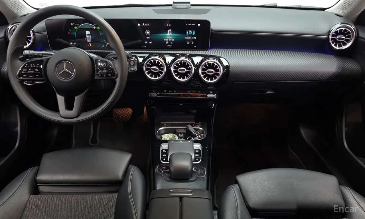 Mercedes-Benz A 220 * ПОДГРЕВ * ФИКСИРАНА ЦЕНА ДО БЪЛГАРИЯ* , снимка 7 - Автомобили и джипове - 56225826