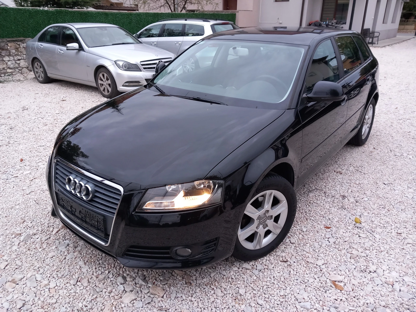 Audi A3 1.6i 102кс Facelift