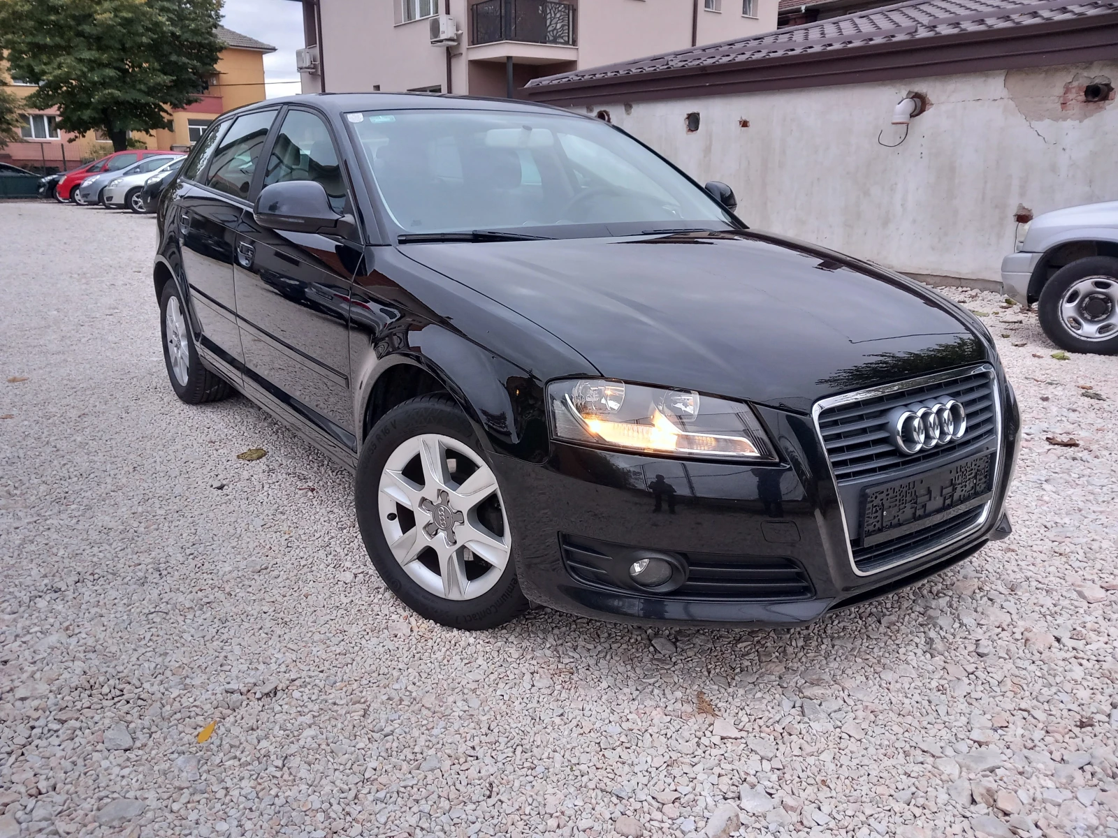 Audi A3 1.6i 102кс Facelift, снимка 7 - Автомобили и джипове - 56728035