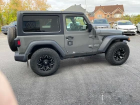     Jeep Wrangler * Sport * CARFAX *   