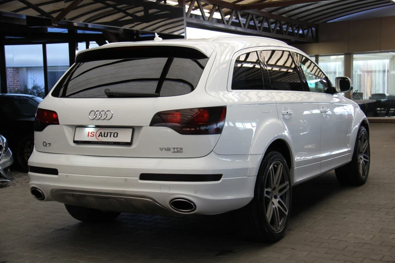 Audi Q7 V12TDI/BOSE/Керамика/RSE/6+1, снимка 6 - Автомобили и джипове - 44106058