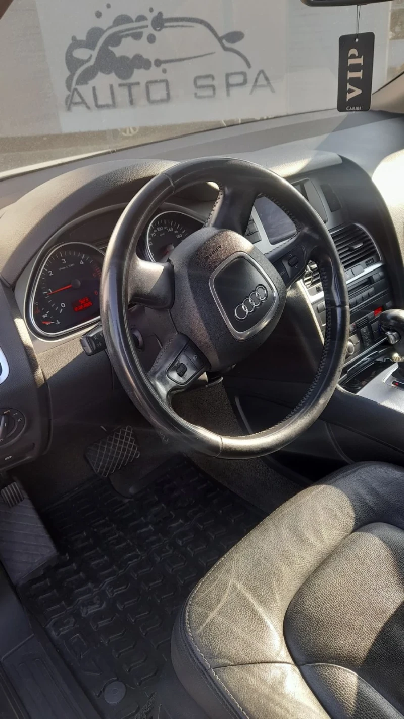 Audi Q7, снимка 9 - Автомобили и джипове - 49120150