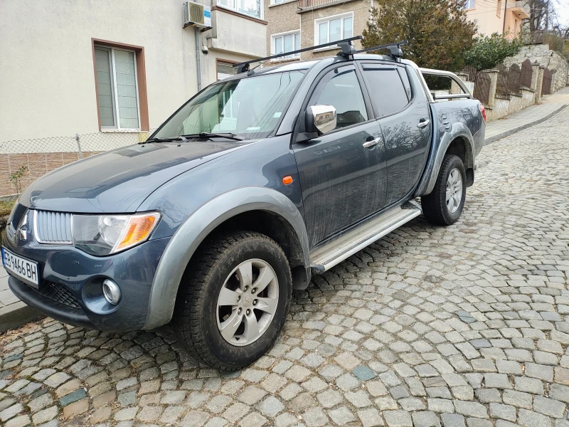 Mitsubishi L200, снимка 3 - Автомобили и джипове - 49132387