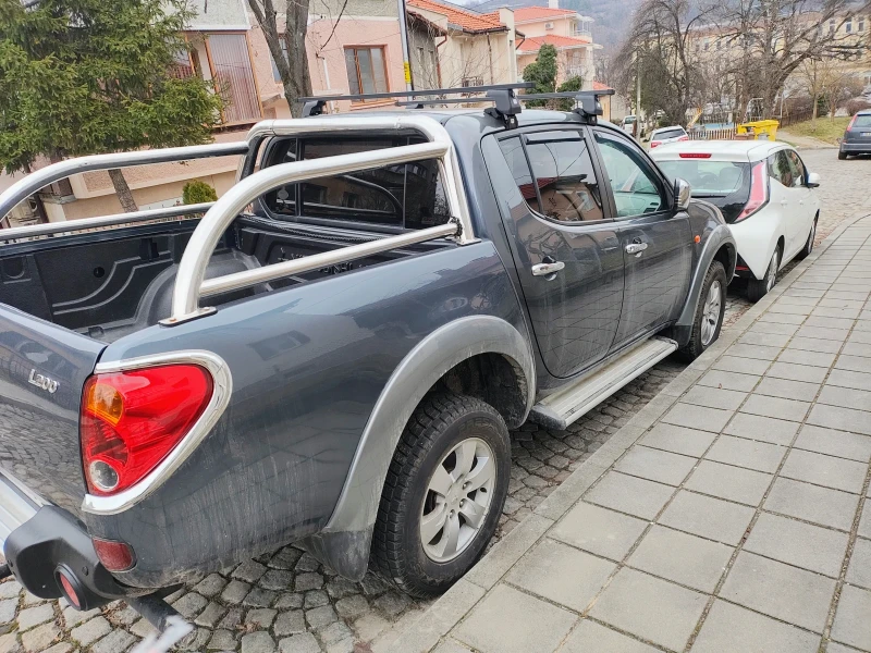 Mitsubishi L200, снимка 4 - Автомобили и джипове - 49132387