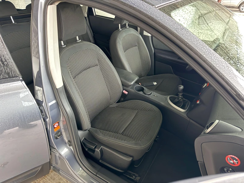 Nissan Qashqai 1.5 DCI Мултиволан/Блутут/Собствен лизинг , снимка 12 - Автомобили и джипове - 52379909