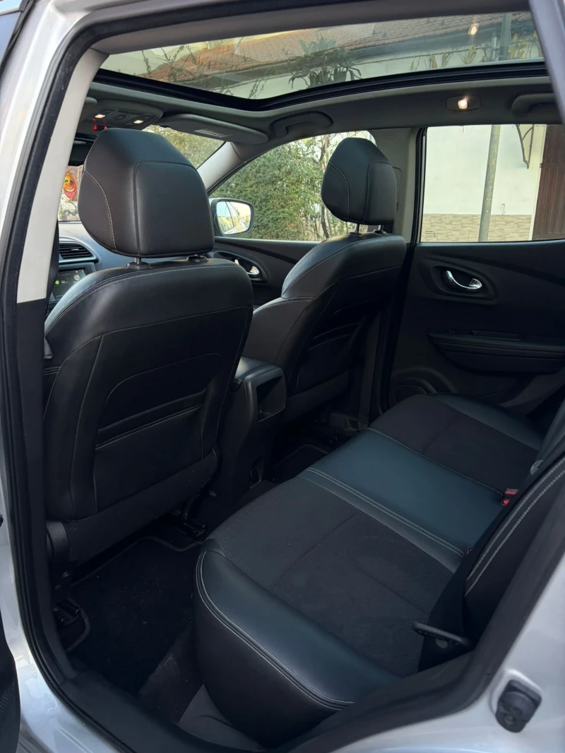 Renault Kadjar, снимка 14 - Автомобили и джипове - 53036089