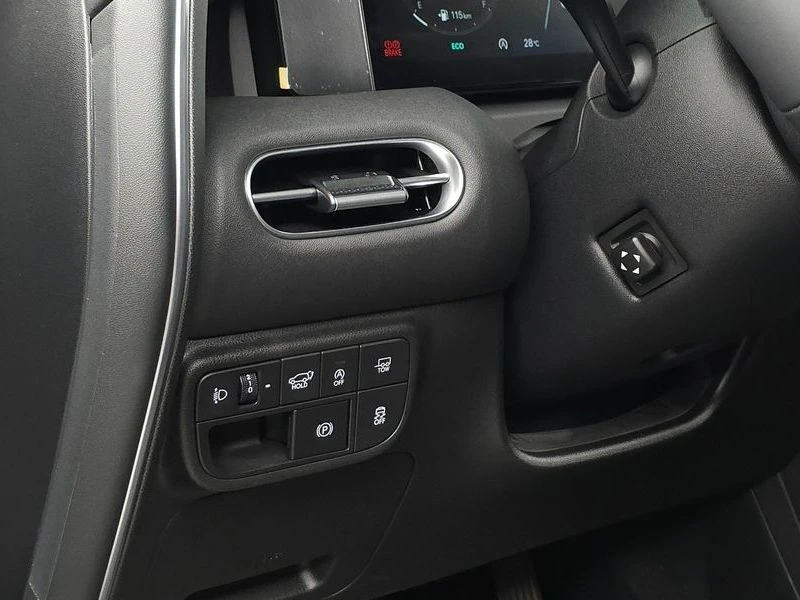Hyundai Palisade 2.5 Automatic, снимка 17 - Автомобили и джипове - 56027597