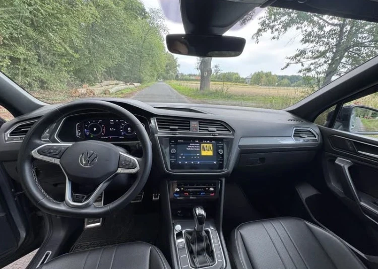 VW Tiguan R-line 4motion, снимка 5 - Автомобили и джипове - 56201437