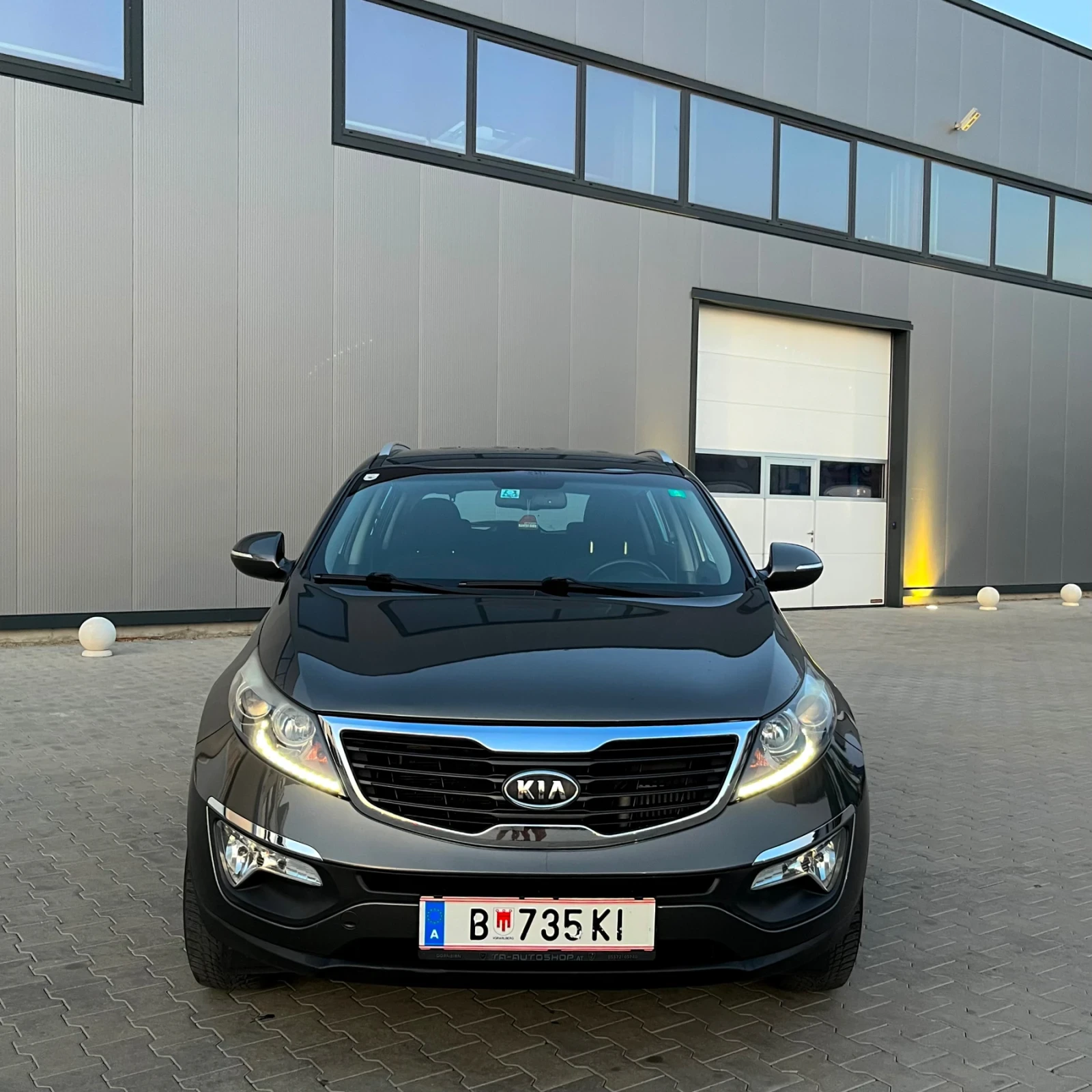 Kia Sportage 1.7 116 к.с * TOP* , снимка 1