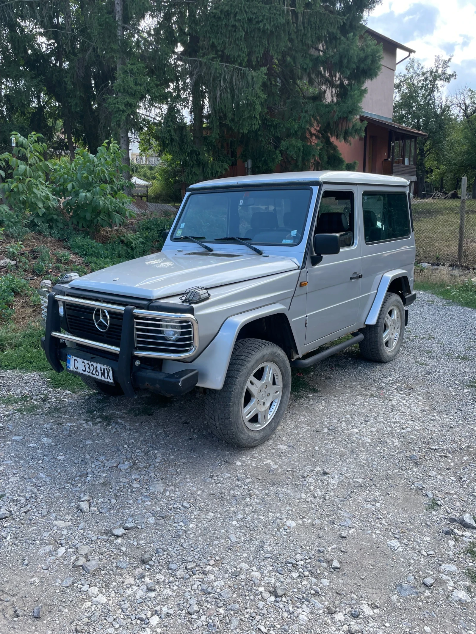 Mercedes-Benz G 230  - изображение 9