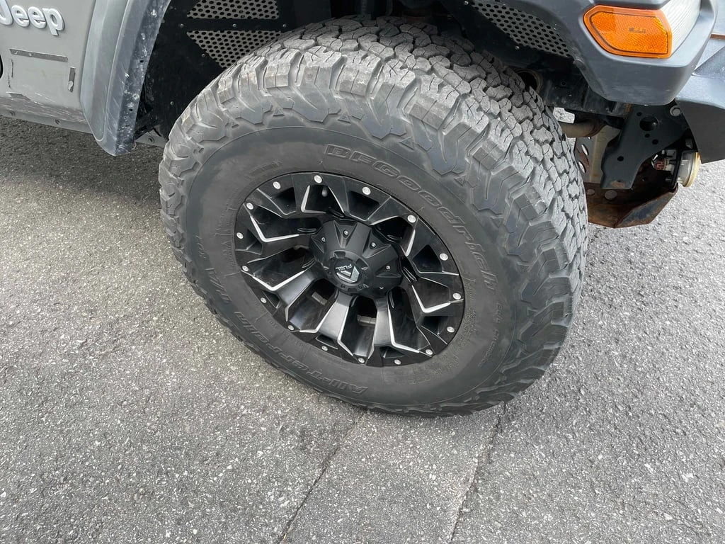 Jeep Wrangler * Sport * CARFAX * БЕЗ ПЪРВОНАЧАЛНА ВНОСКА - изображение 7