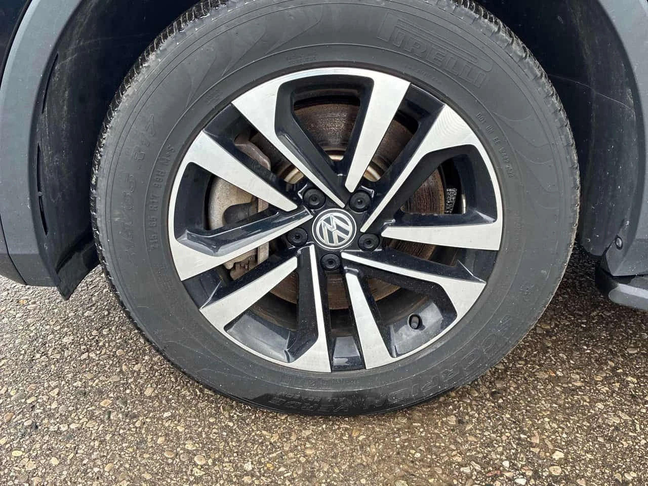 VW Tiguan 4MOTION/CARFAX/Подгрев//Панорама/Кожа/Нави, снимка 9 - Автомобили и джипове - 53831590