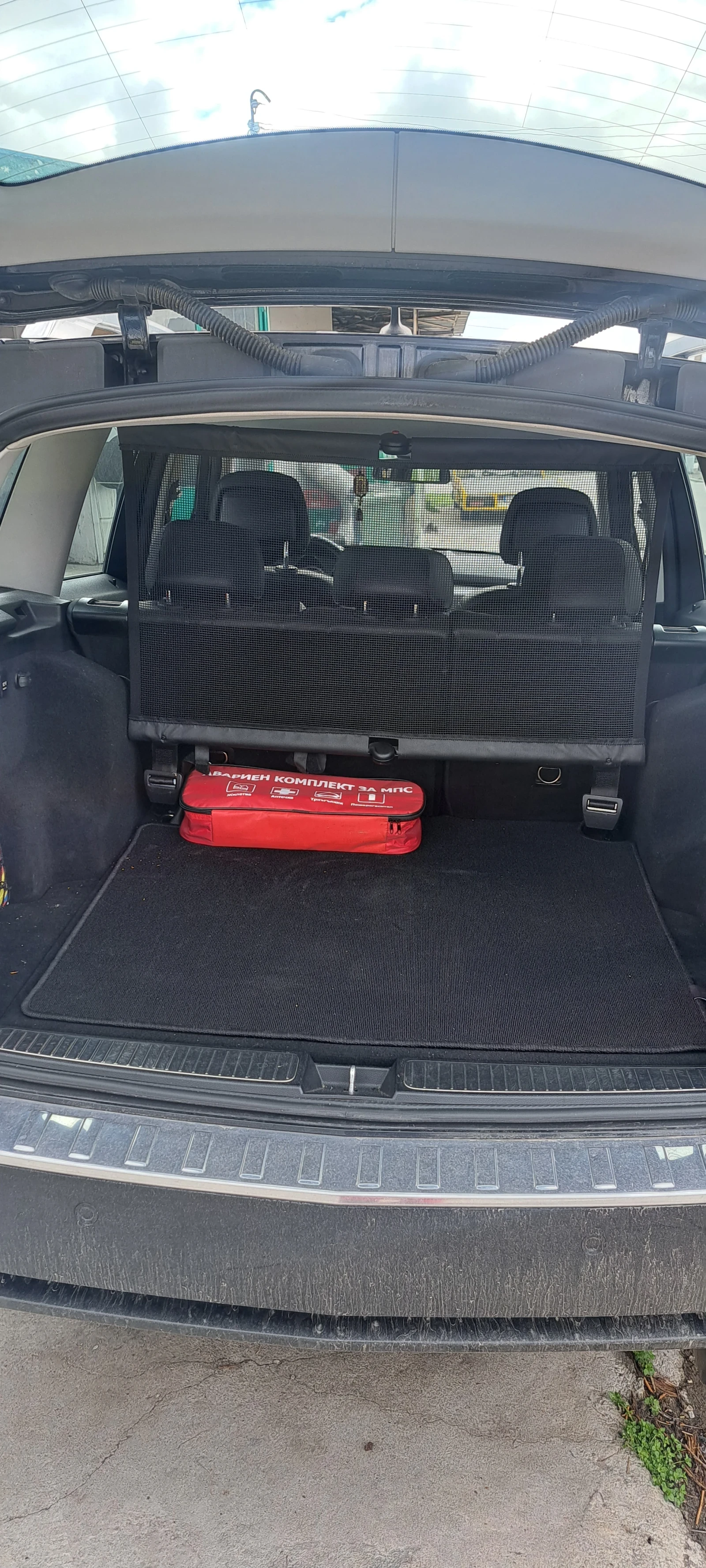 Mercedes-Benz GLK, снимка 8 - Автомобили и джипове - 54079929