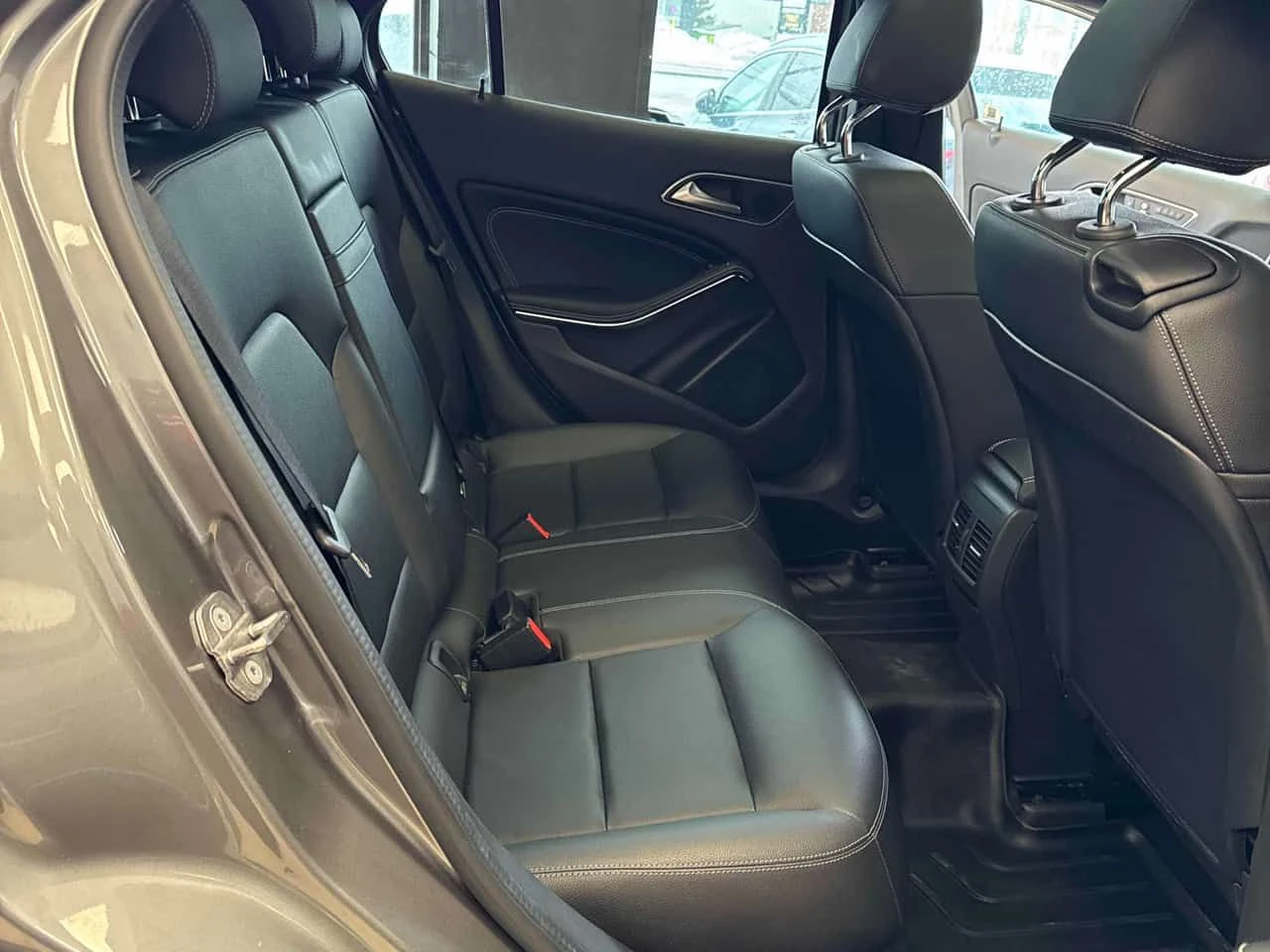 Mercedes-Benz GLA 250 | ������� | �������� | CARFAX |   | Mobile.bg � ����������� 11