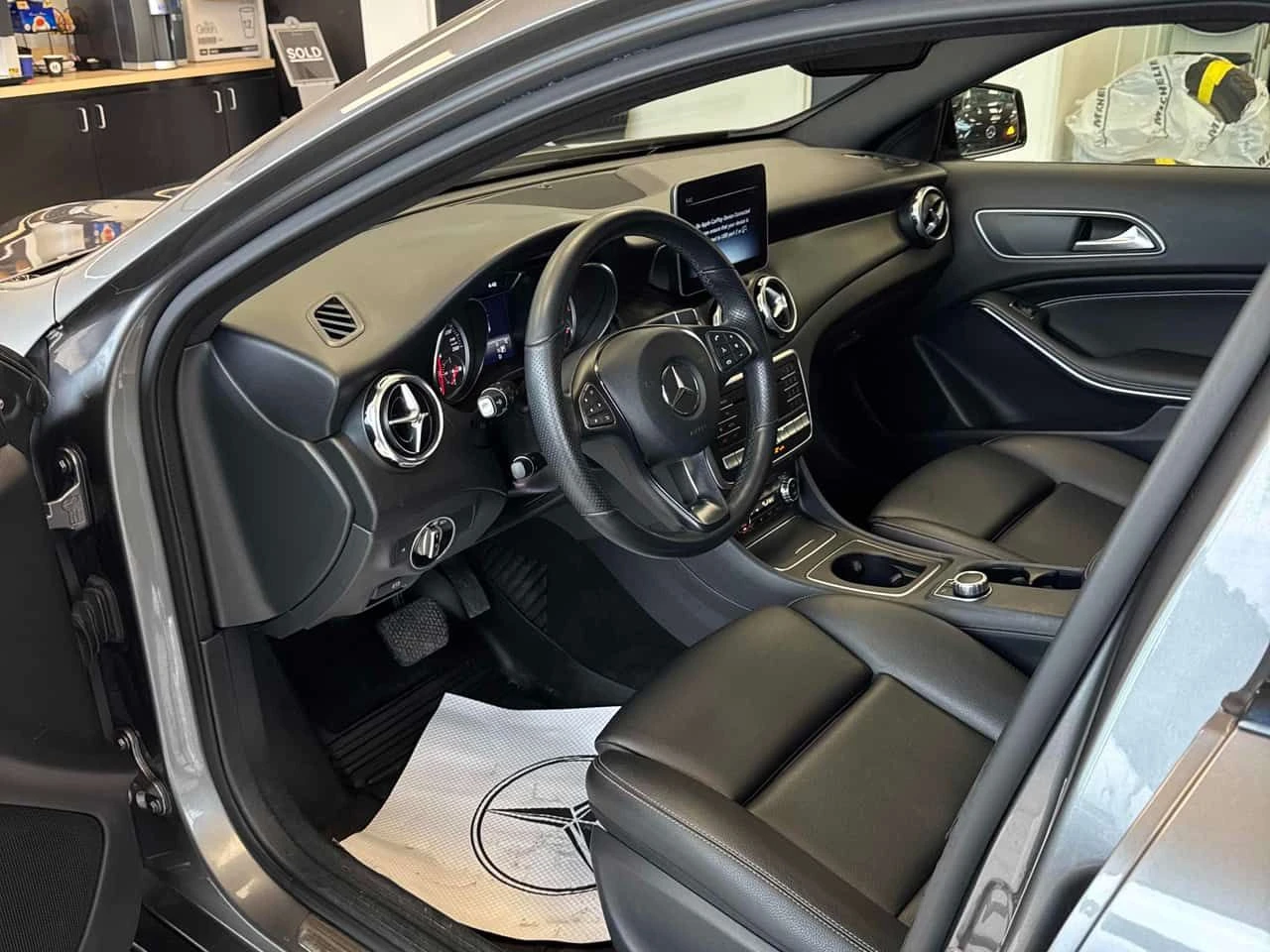 Mercedes-Benz GLA 250 | ������� | �������� | CARFAX |   | Mobile.bg � ����������� 5