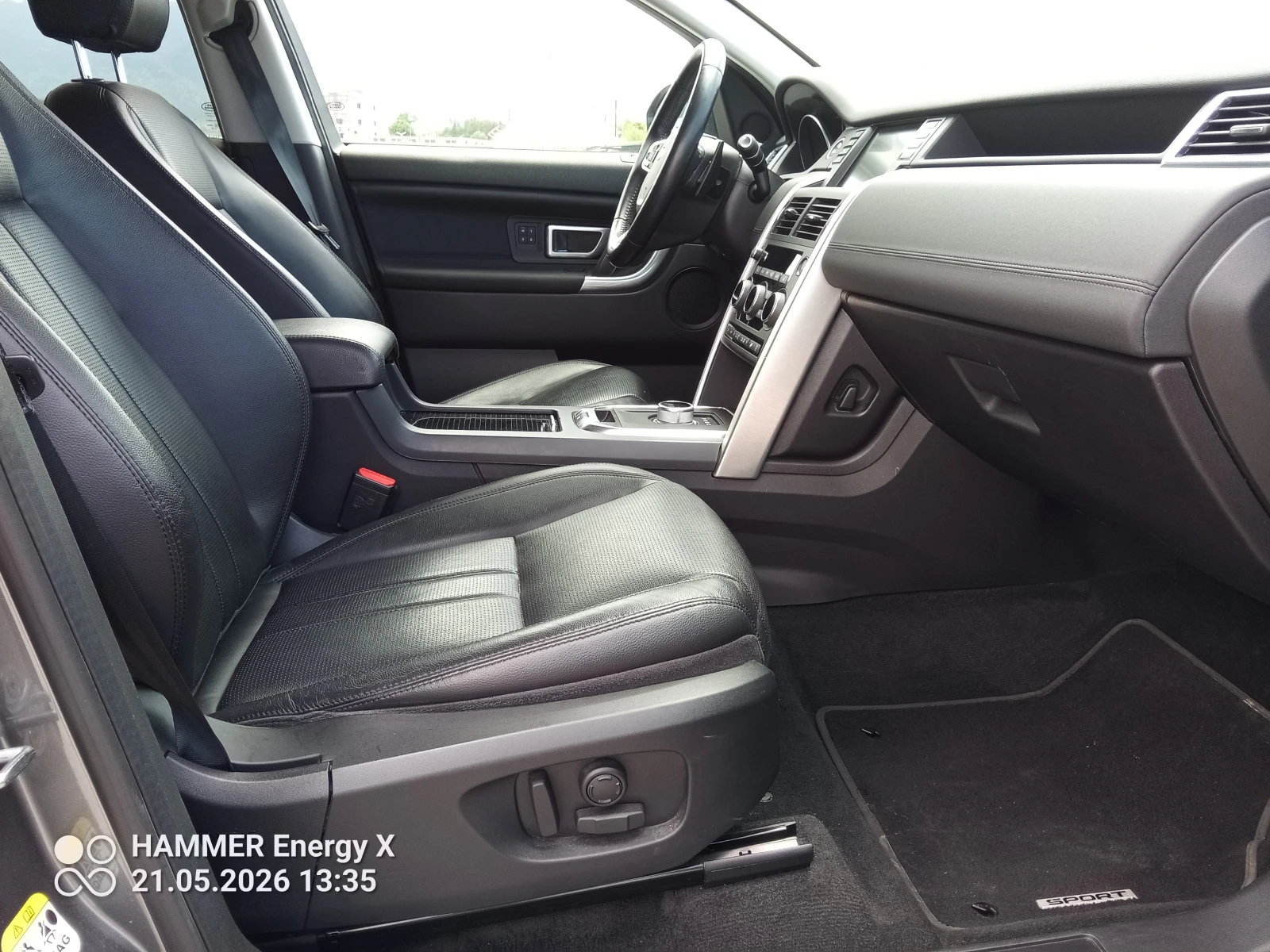 Land Rover Discovery Sport 2.0d FULL, снимка 10 - Автомобили и джипове - 54640381