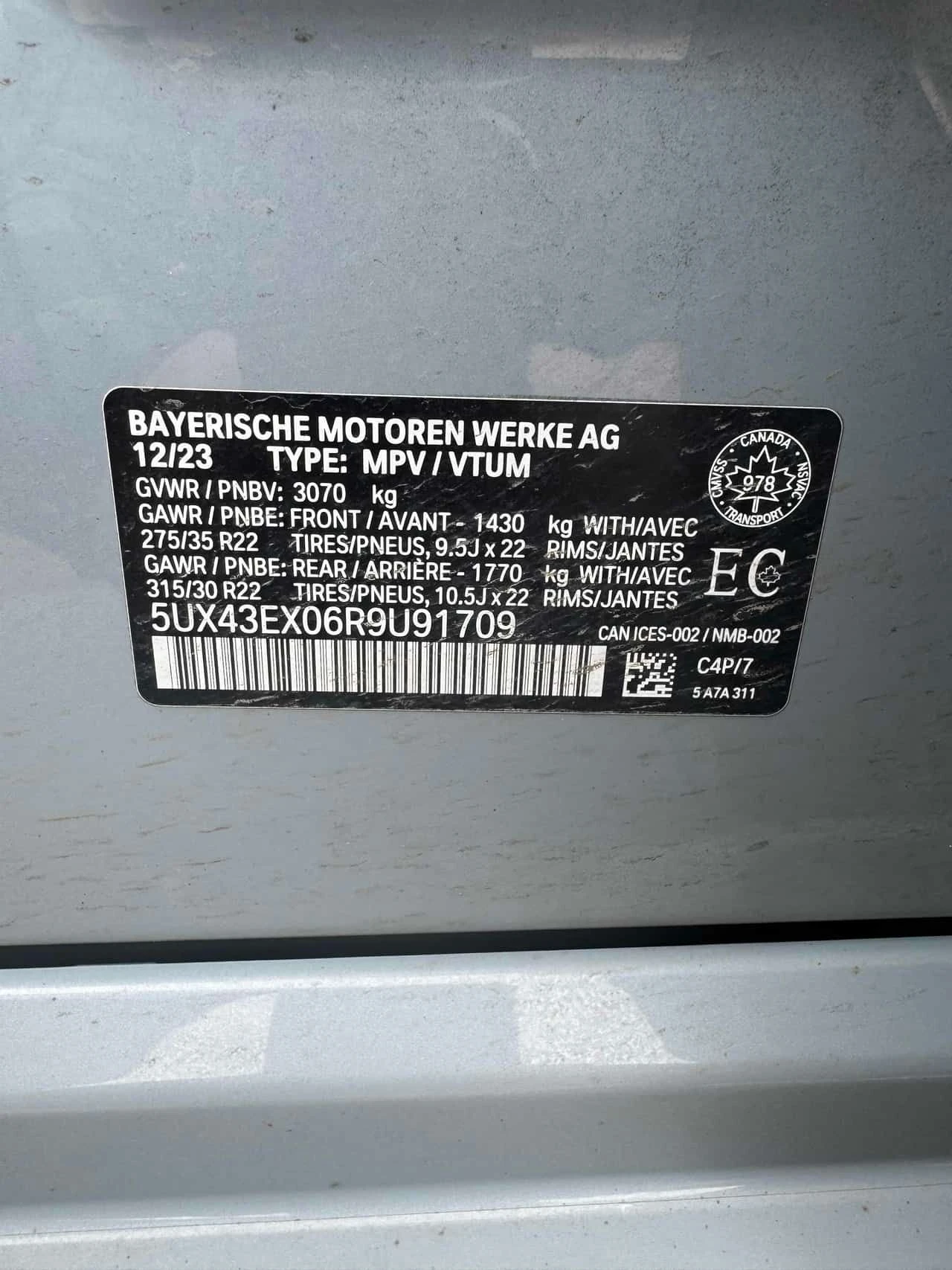 BMW X6 * M60i xDrive * CARFAX * ЦЕНА ДО БГ, снимка 2 - Автомобили и джипове - 54762832