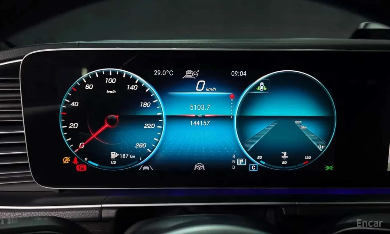 Mercedes-Benz GLE 400 d 4MATIC Coupe AMG Pkg , снимка 7 - Автомобили и джипове - 55485140