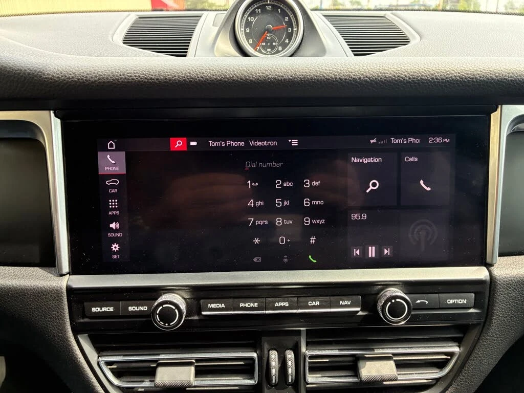 Porsche Macan 2.0, снимка 13 - Автомобили и джипове - 55655536