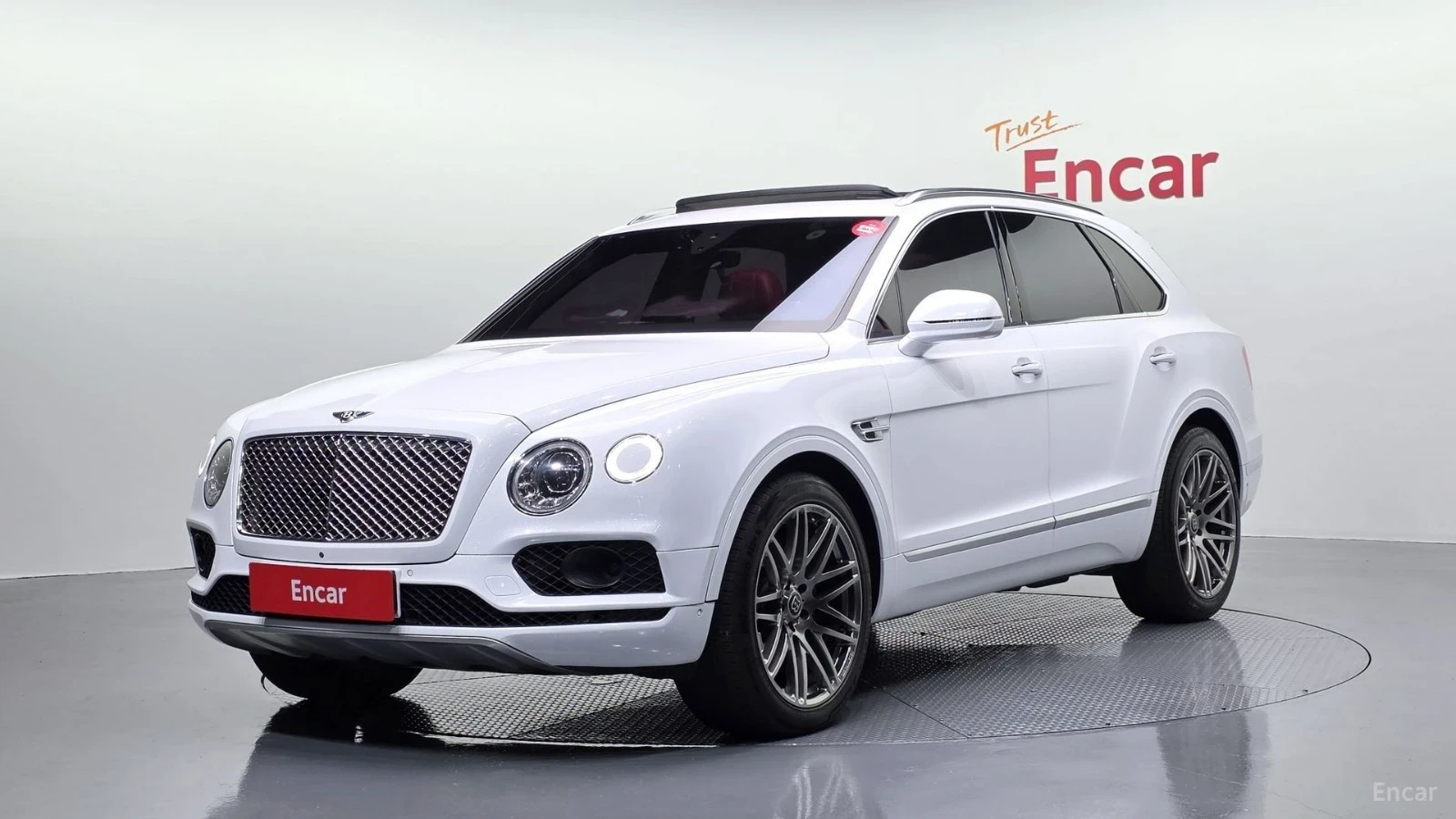 Bentley Bentayga 6.0 W12 Luxury Spec. 360  Adaptive Cruise Control