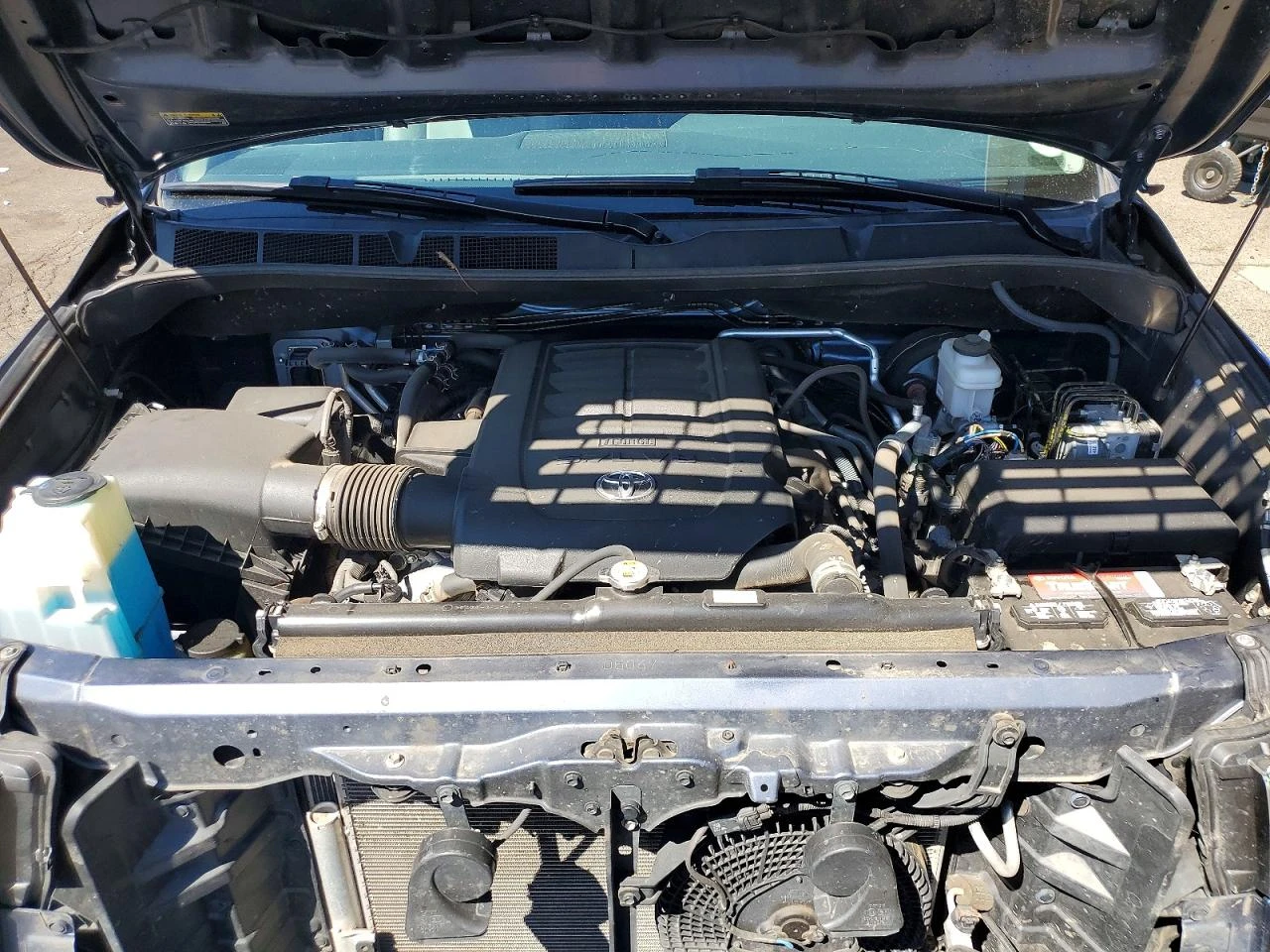 Toyota Sequoia 5.7l Limited, снимка 12 - Автомобили и джипове - 56042855