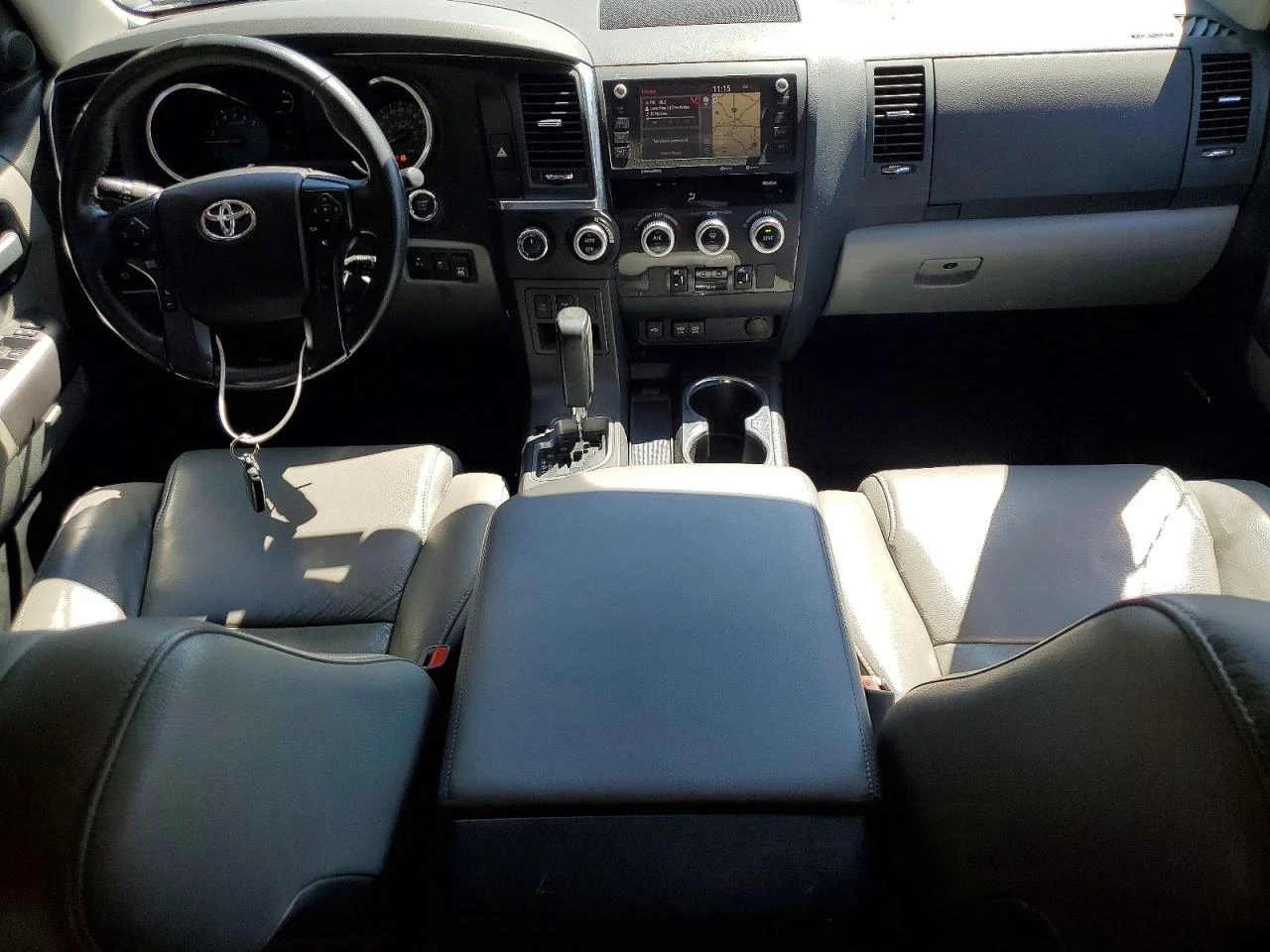 Toyota Sequoia 5.7l Limited, снимка 8 - Автомобили и джипове - 56042855