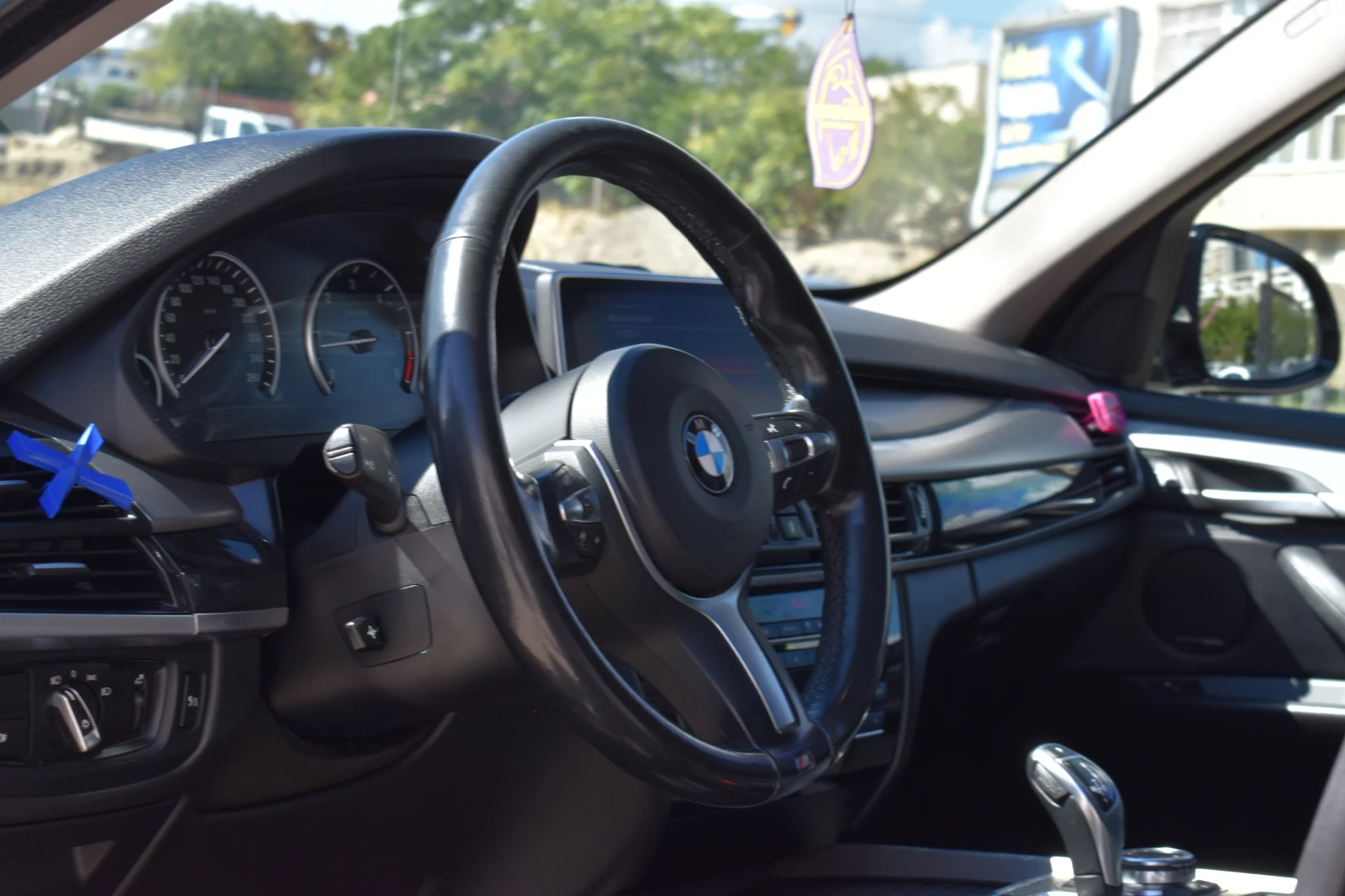 BMW X5 3.0D* M-PACK* HEAD-UP* LINE-ASSIST* 360CAM* PANORA, снимка 9 - Автомобили и джипове - 56139226