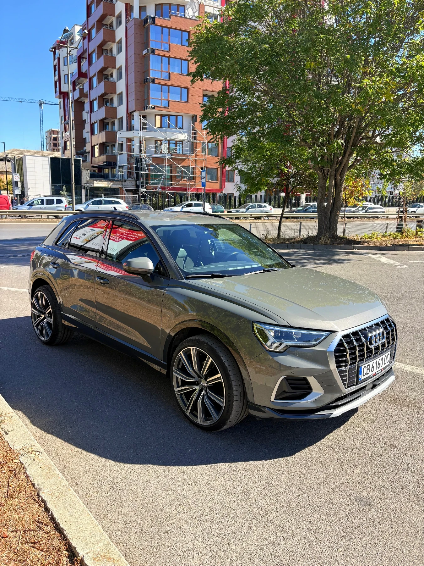 Audi Q3 Audi Q3, снимка 2 - Автомобили и джипове - 56359110