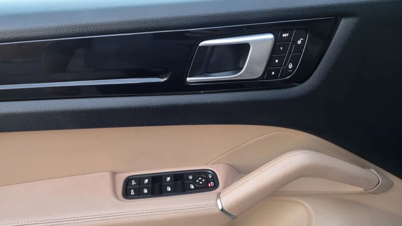 Porsche Cayenne * AWD * CARFAX * HEAD UP *  | Mobile.bg � ����������� 17