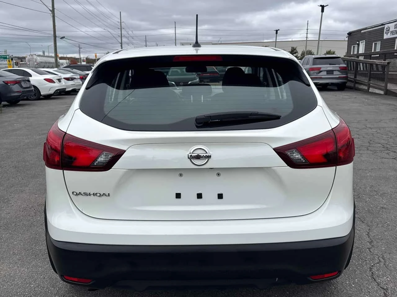 Nissan Qashqai * FWD * CARFAX *  | Mobile.bg � ����������� 4