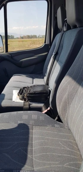 Mercedes-Benz Sprinter 413 падащ борд, снимка 6