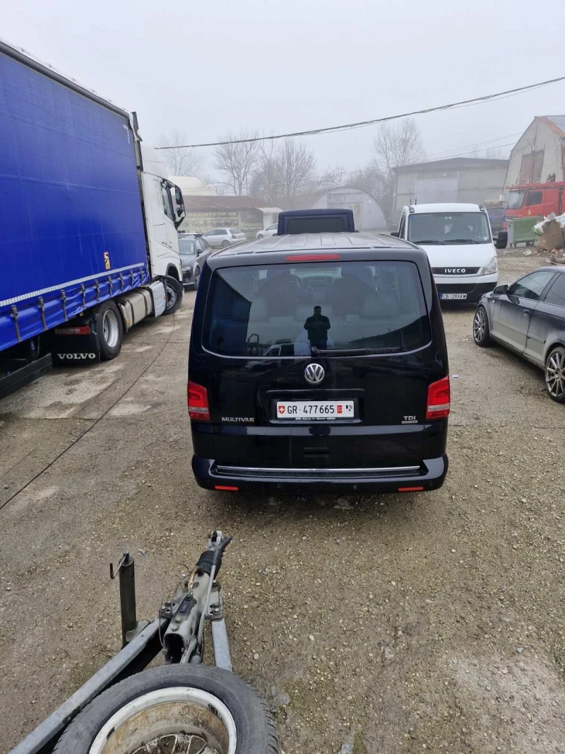 VW Multivan 4x4 2.0 140кс  Швейцария, снимка 14 - Бусове и автобуси - 48920677