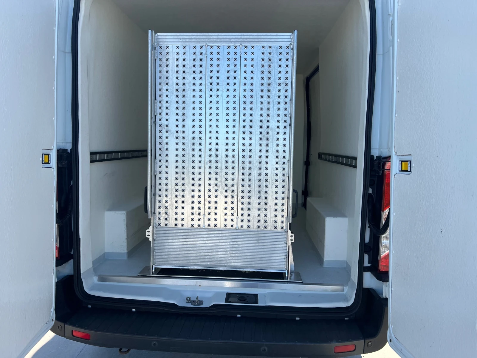 Ford Transit 2.0tdci-Хладилник-20градуса - изображение 7