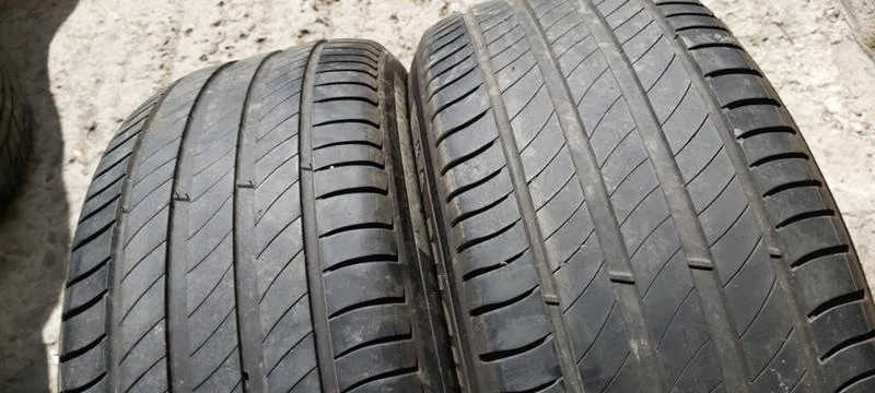 Гуми Летни 235/55R18, снимка 2 - Гуми и джанти - 33037319