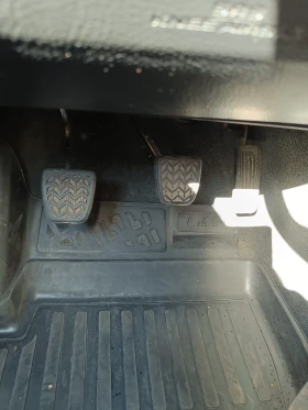 Toyota Avensis, снимка 9