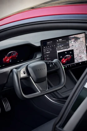 Tesla Model S PLAID - 65000 € / 127128.95 лв. - 35897947 6