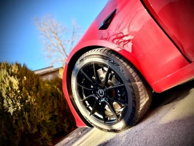 Tesla Model S PLAID - 65000 € / 127128.95 лв. - 35897947 5