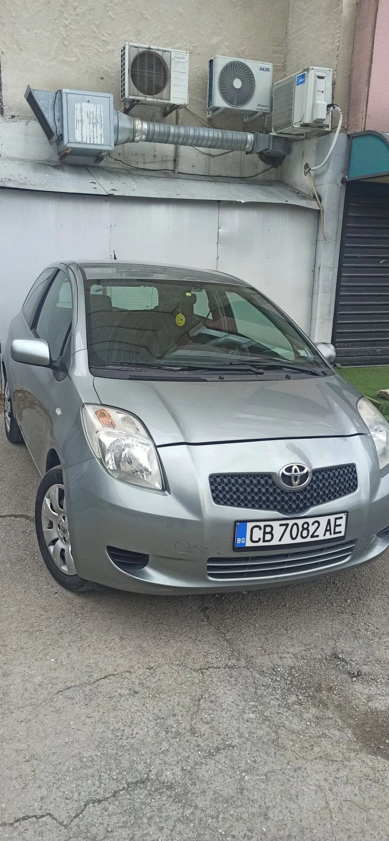 Toyota Yaris 1, 0, снимка 1 - Автомобили и джипове - 47016808