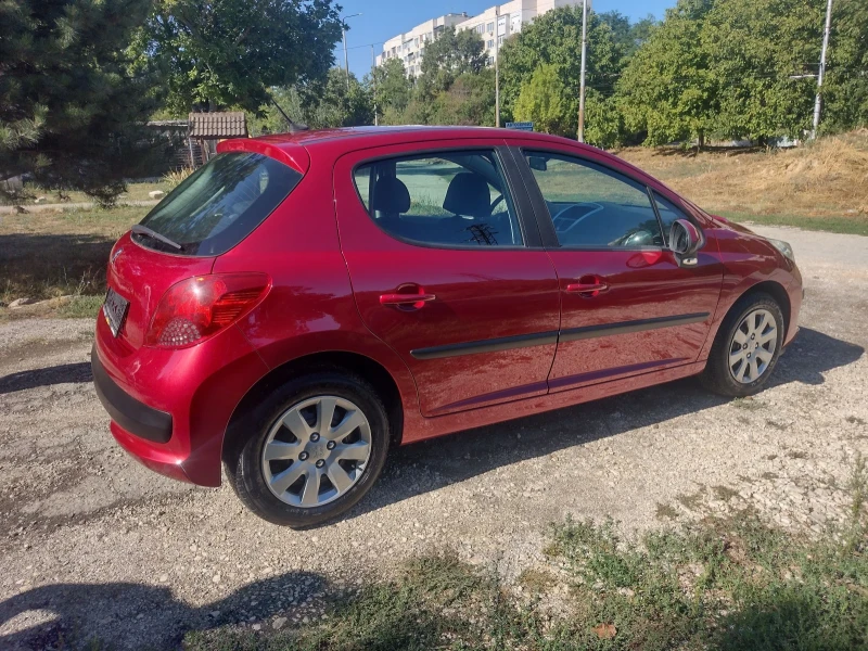 Peugeot 207 1.4i, снимка 13 - Автомобили и джипове - 47214078