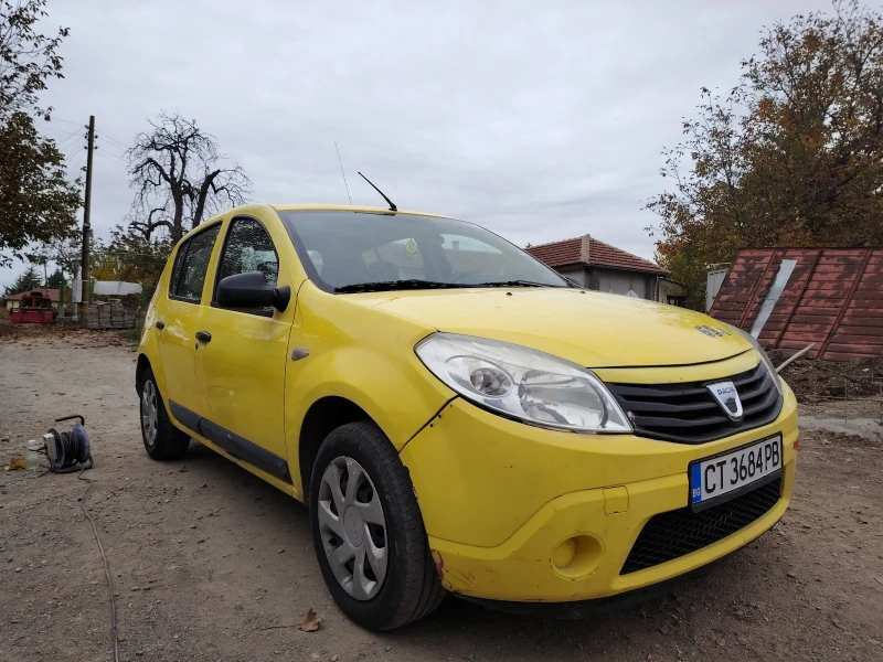 Dacia Sandero, снимка 1 - Автомобили и джипове - 47870213