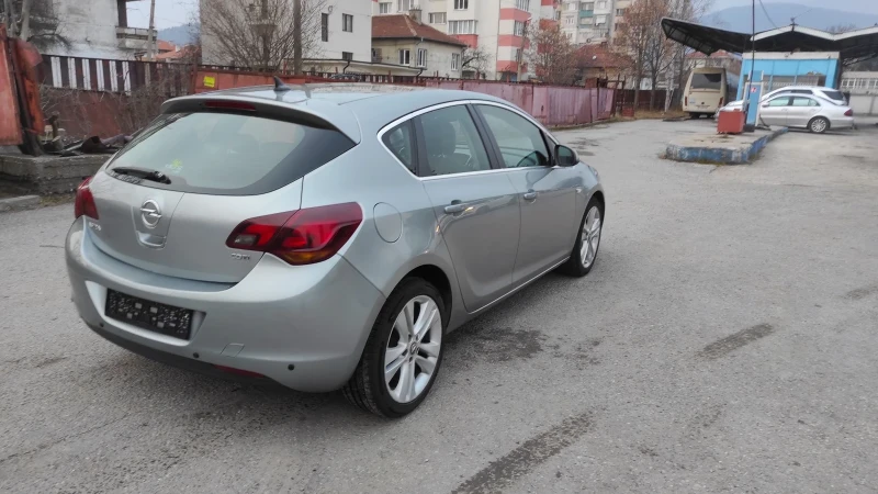 Opel Astra 1.7CDTI, снимка 5 - Автомобили и джипове - 49262007