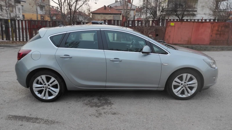 Opel Astra 1.7CDTI, снимка 6 - Автомобили и джипове - 49262007