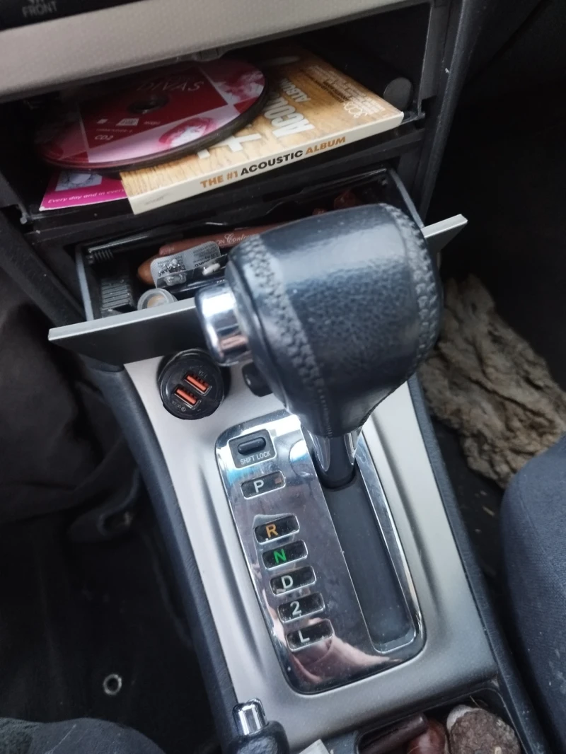 Toyota Corolla Hachbeck, снимка 6 - Автомобили и джипове - 52411759