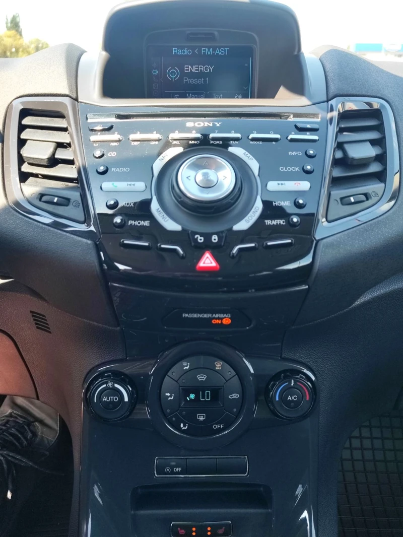 Ford Fiesta 1.0i* 125к.с* EcoBoost* EURO5B, снимка 13 - Автомобили и джипове - 52077338