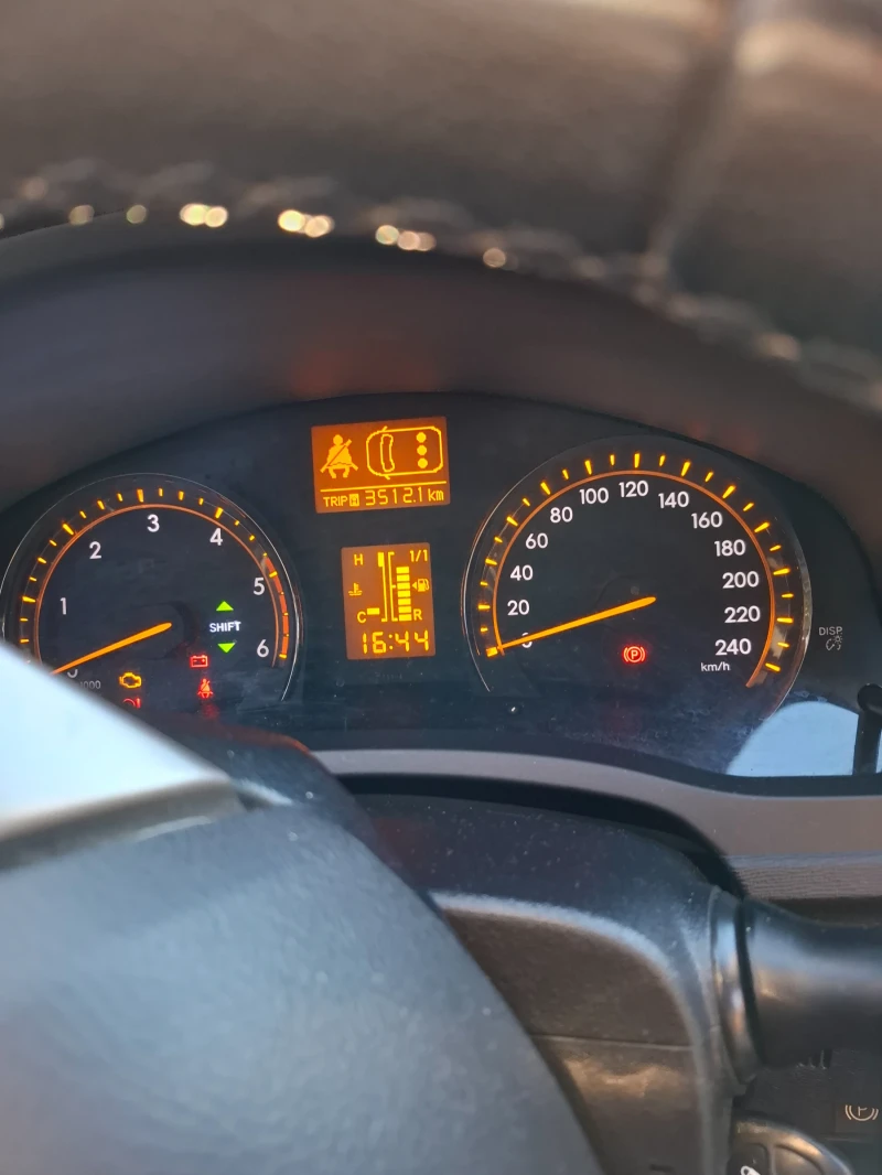 Toyota Avensis T27, снимка 11 - Автомобили и джипове - 52778504