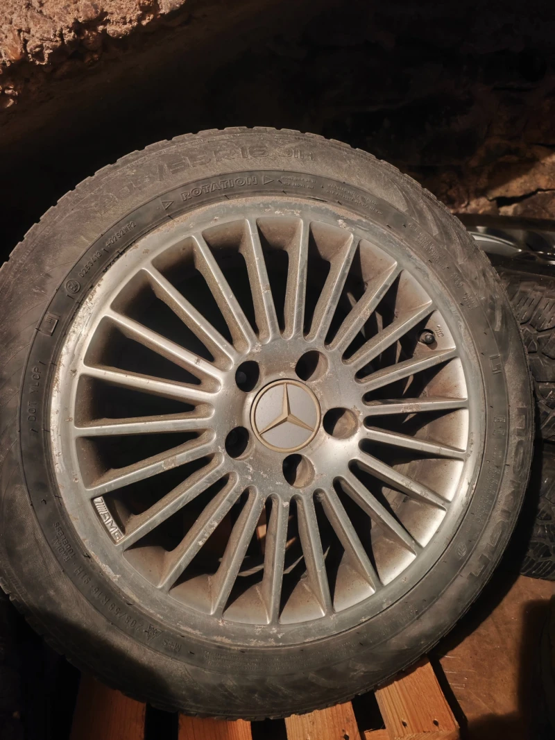 Mercedes-Benz C 200, снимка 11 - Автомобили и джипове - 51896705