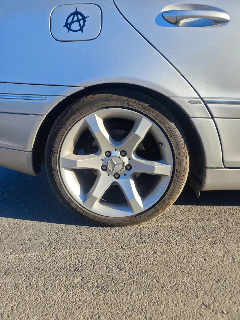 Mercedes-Benz C 200, снимка 5 - Автомобили и джипове - 51896705