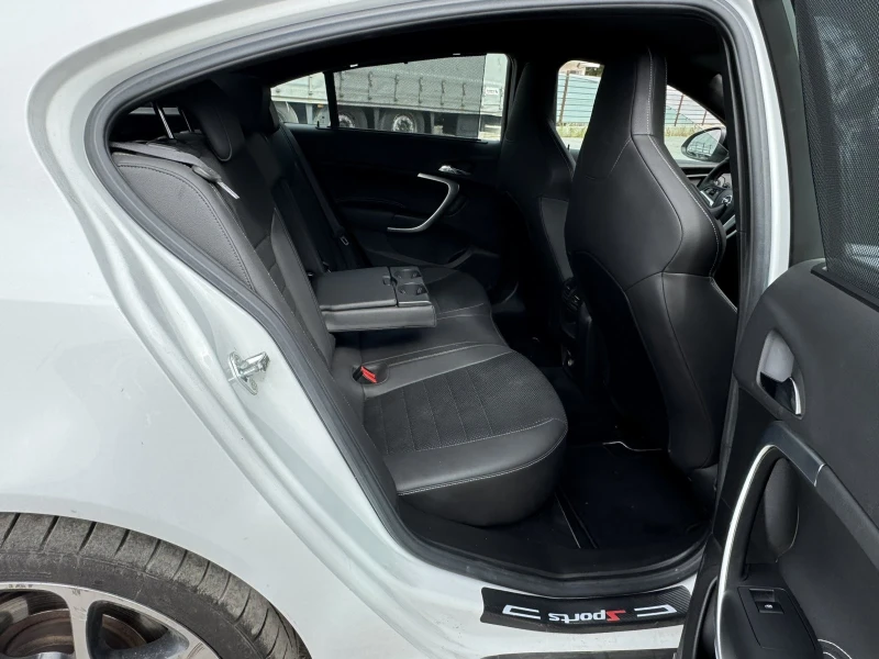 Opel Insignia OPC, снимка 7 - Автомобили и джипове - 51911250