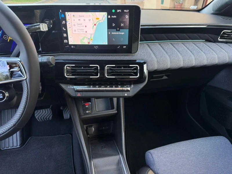 Renault 5 E-tech electric 52 kw гаранционен, снимка 13 - Автомобили и джипове - 52002282