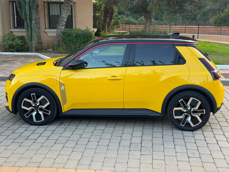 Renault 5 E-tech electric 52 kw гаранционен, снимка 8 - Автомобили и джипове - 52002282